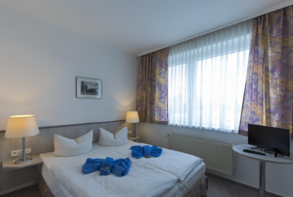 Big Reisehotel Wolfen Quarto foto